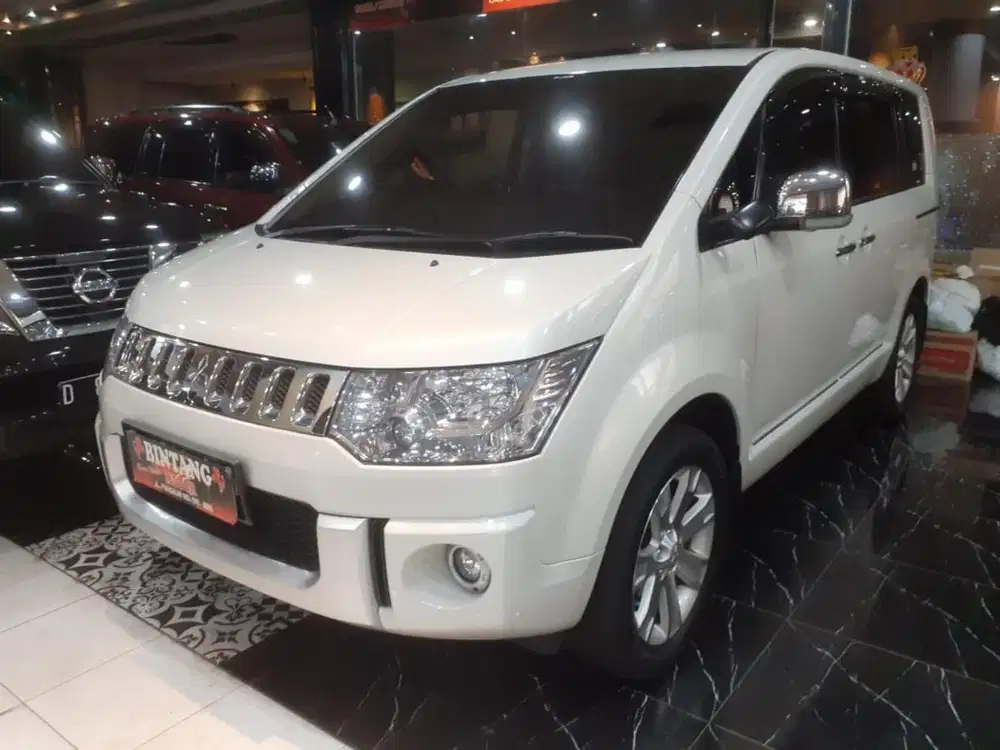 DELICA ROYAL 2.0 AT 2016 PUTIH / MODEL THN 2017 (BINTANG MOTOR)