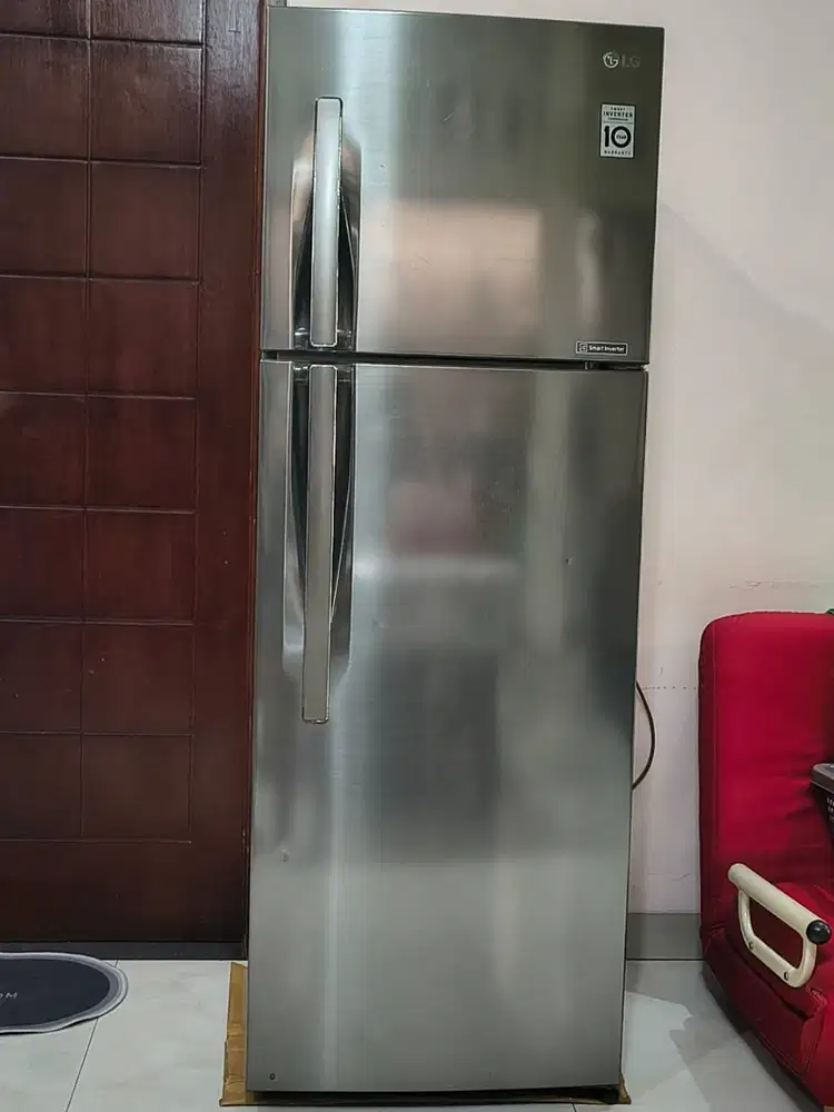 Dijual Cepat Kulkas LG 2 Pintu Second Murah