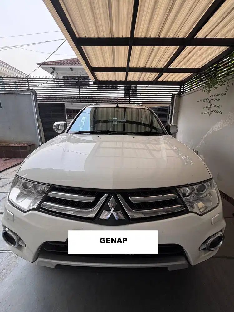 Forsale! Mitshubishi Pajero Sport Dakar 2015