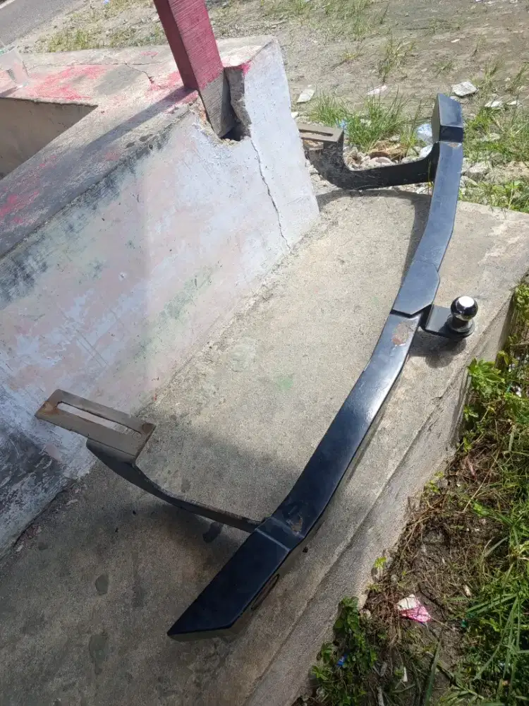 Plang bumper / tanduk depan mobil expander