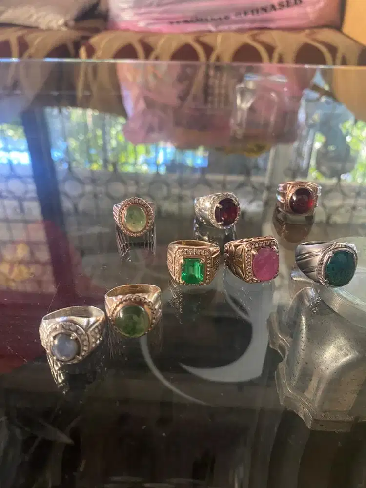 Jual barang koleksi pribadi