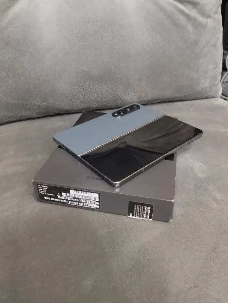 Samsung Z fold 4 12/256gb