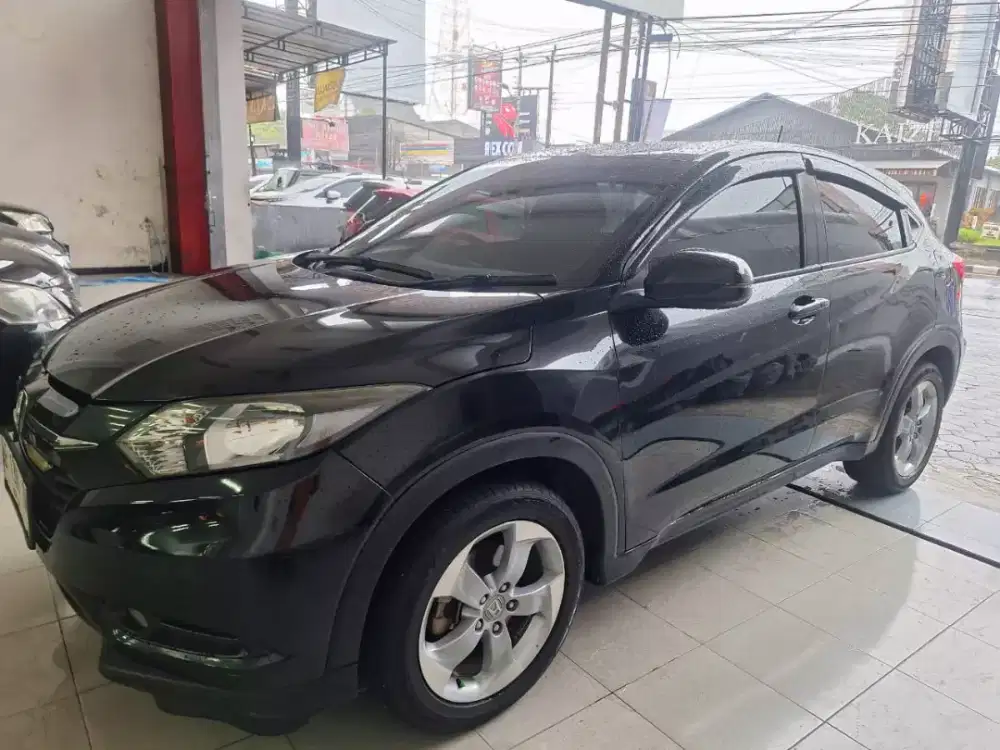 Hrv type E matic 2017 AB asli tangan pertama