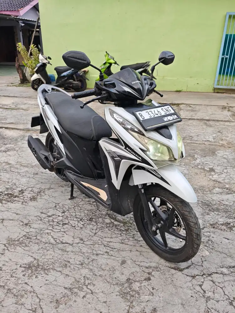 Jual vario kzr putih joss