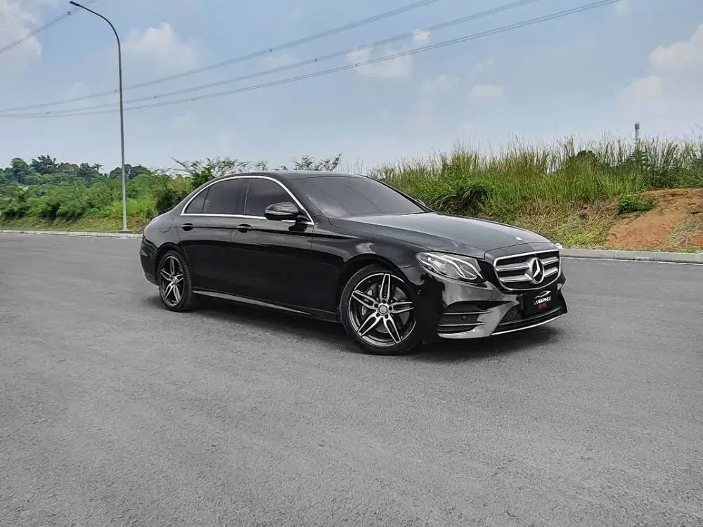 [LOW ODO !!] MERCEDES BENZ E300 AMG 2018