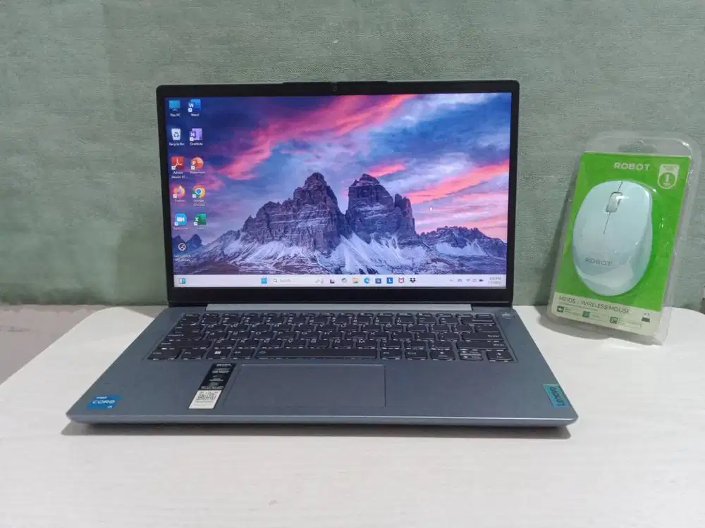 LENOVO IDEPAD SLIM 3i 14IAH8 // GARANSI RESMI
