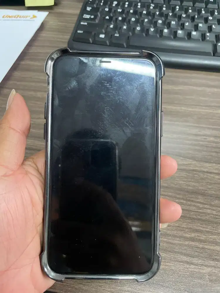 Iphone 11 pro inter mulus 64 GB