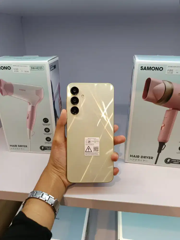 SAMSUNG A16 SERIES