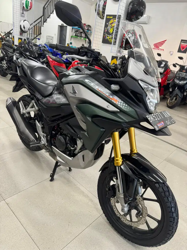 Honda CB 150X tahun 2022 warna Hijau CB150 150 X CC Naked Bike Motor