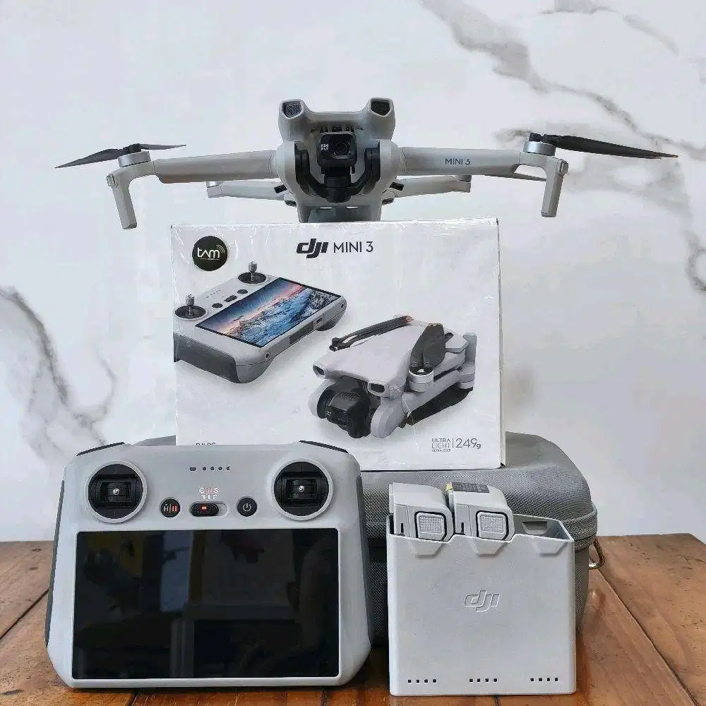 DJI Mini 3 DJI RC Combo 2 Battery + Charger hub original dji 4K drone