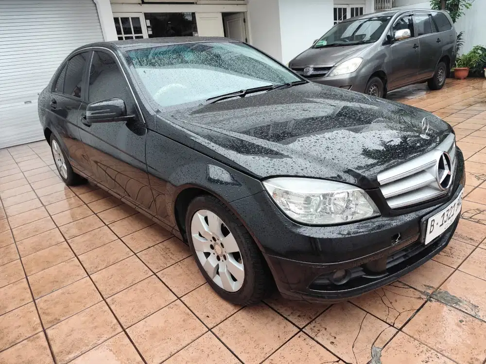 Mercedes-Benz C200 Kompressor 2009 Bensin