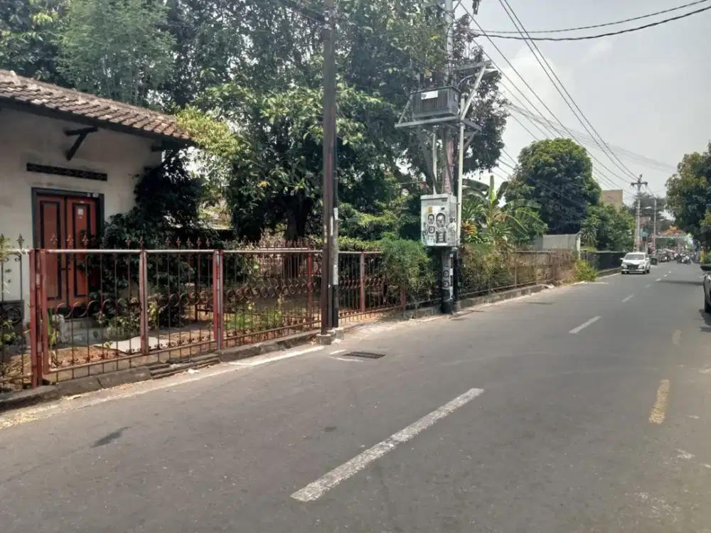 TANAH LUAS SHM LENGKAP DI JALAN PRAWIROTAMAN, VISIBILITAS TINGGI