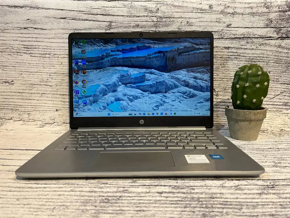 LAPTOP HP 14S-DQ0508TU // SSD 256 GB