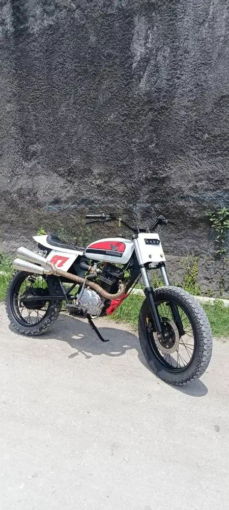 Dijual cepat basic Honda tiger 98