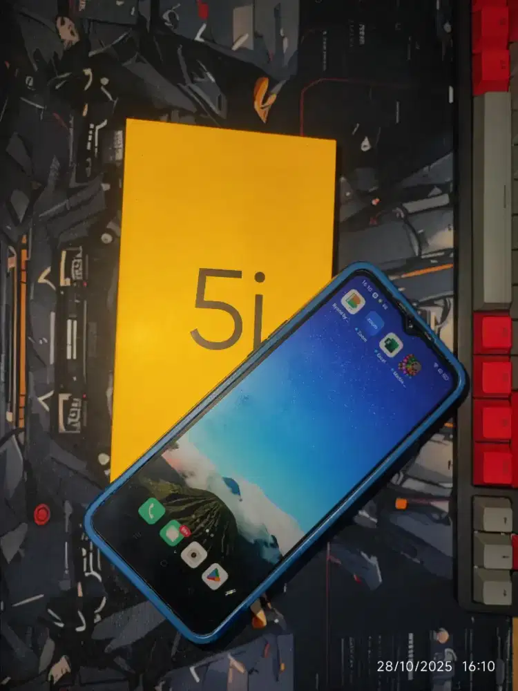 Realme 5i  4/64. NEGO BU