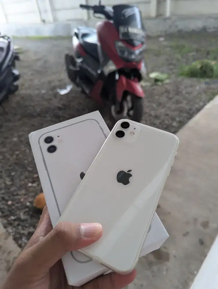 jual cepat iphone 11 128gb inter all op fulset no minus