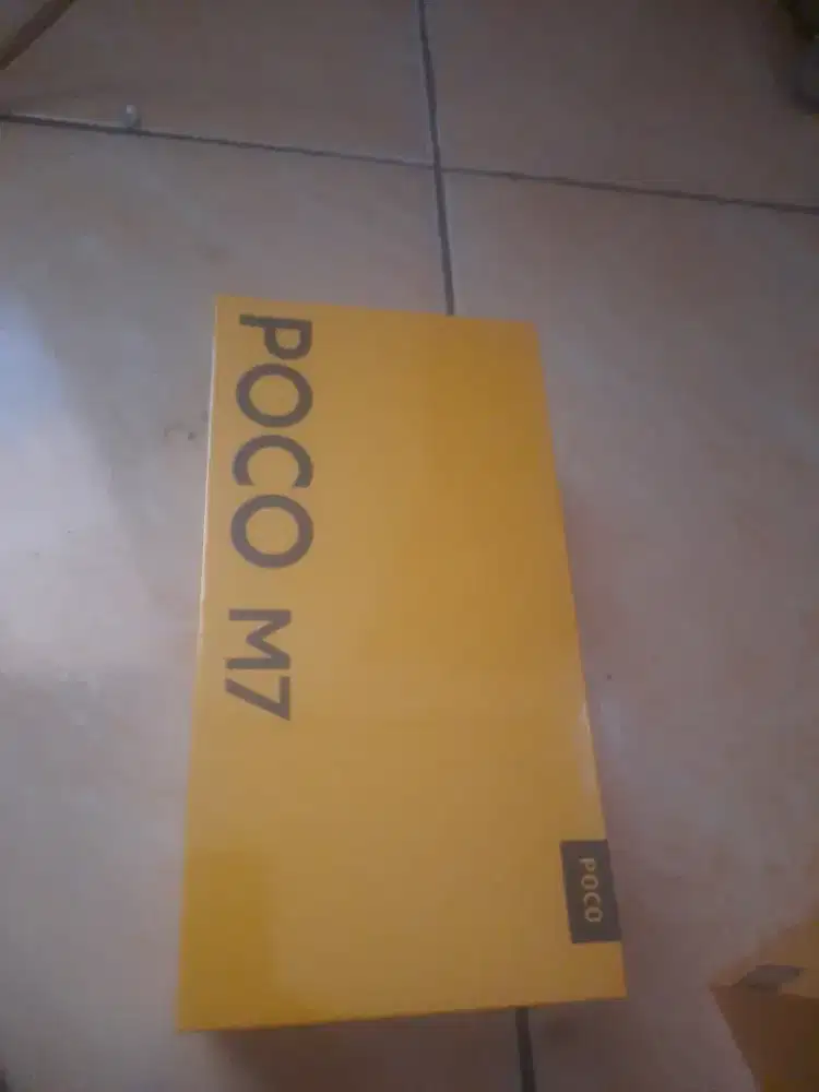 Hp xoaimi POCO M7 Ram 8/256gb warna black keluaran terbaru