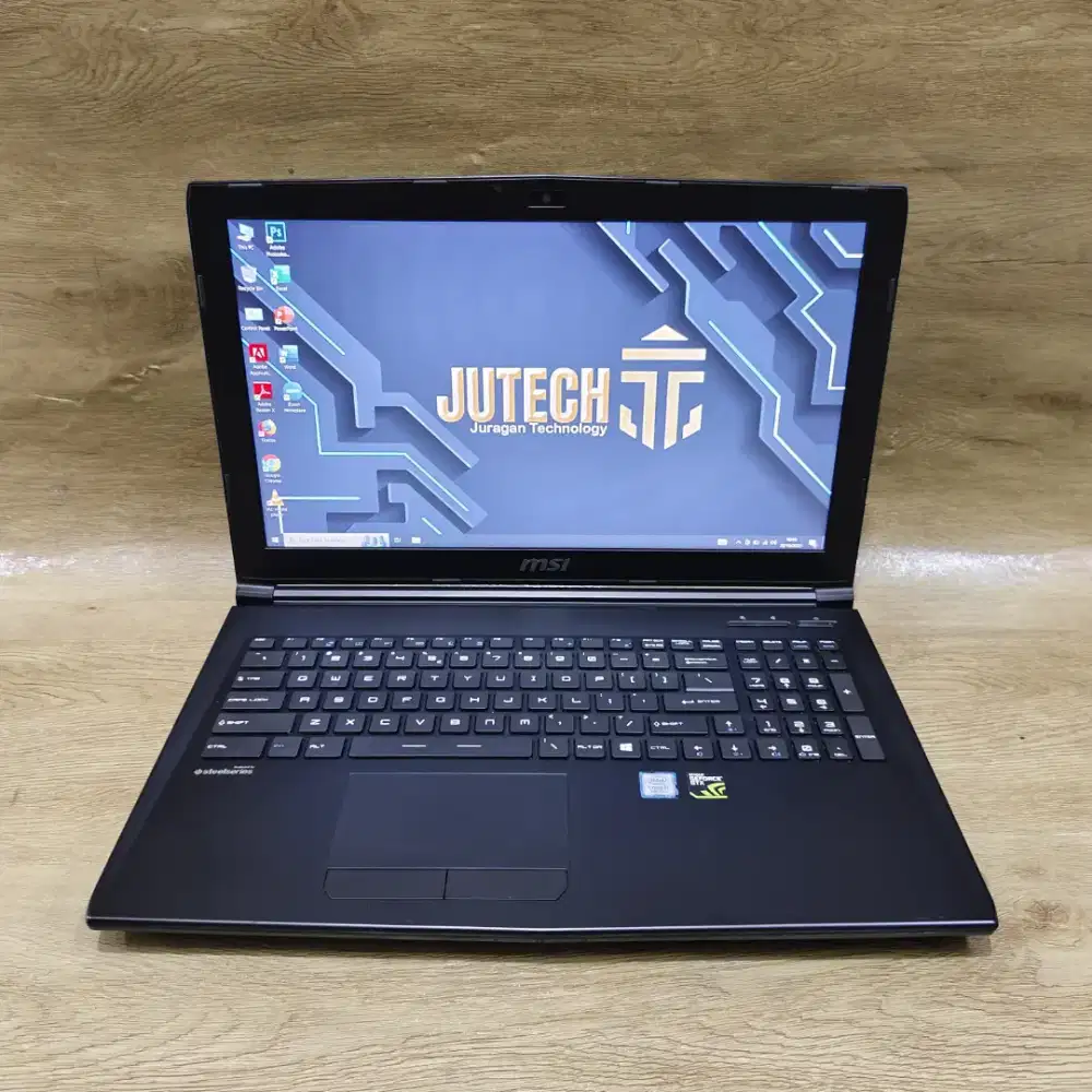 Laptop  Gaming MSI Core i7 Gen 7 Ram 16GB Dual VGA bonus Mouse Baru