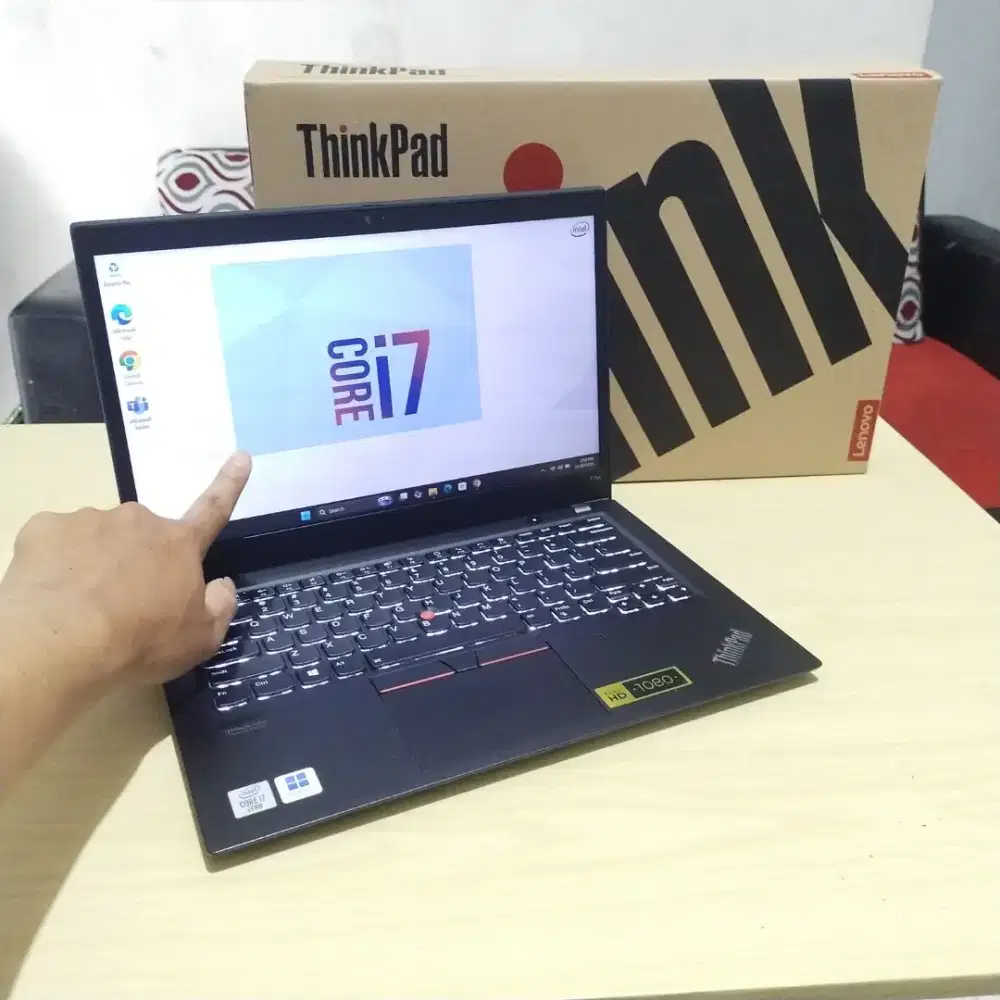 Laptop Premium Lenovo Thinkpad T14s Touchscreen Core i7-10610U Ram 16G
