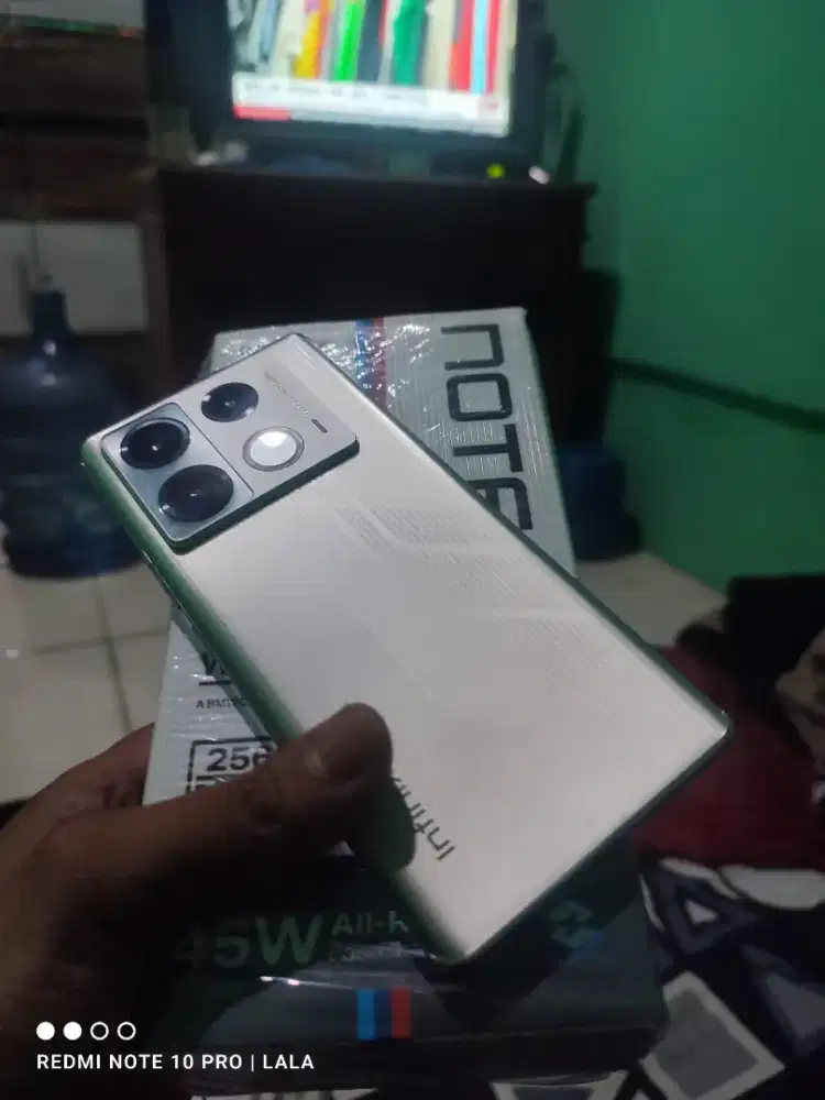 Infinik note 40 pro fullset mulus ram 8/256 5G sampe nota pembelian