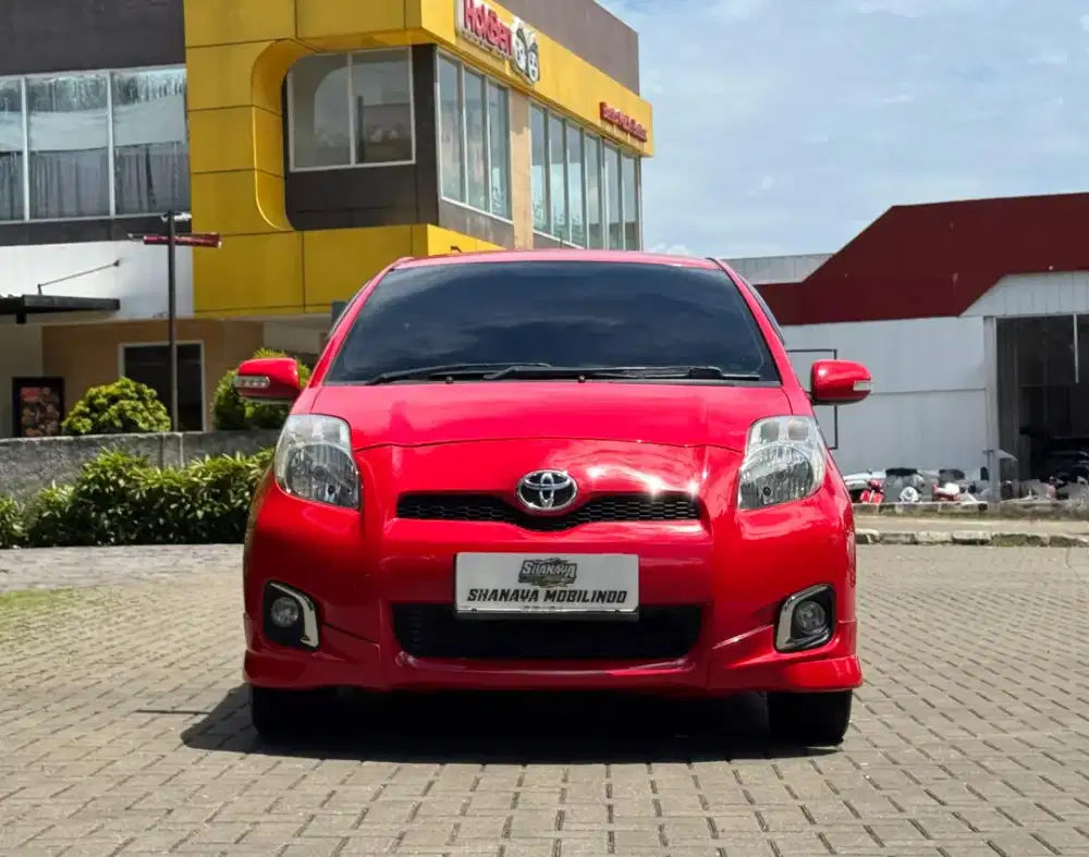Toyota Yaris E 1.5 Bakpao Matic A/T 2012 Merah