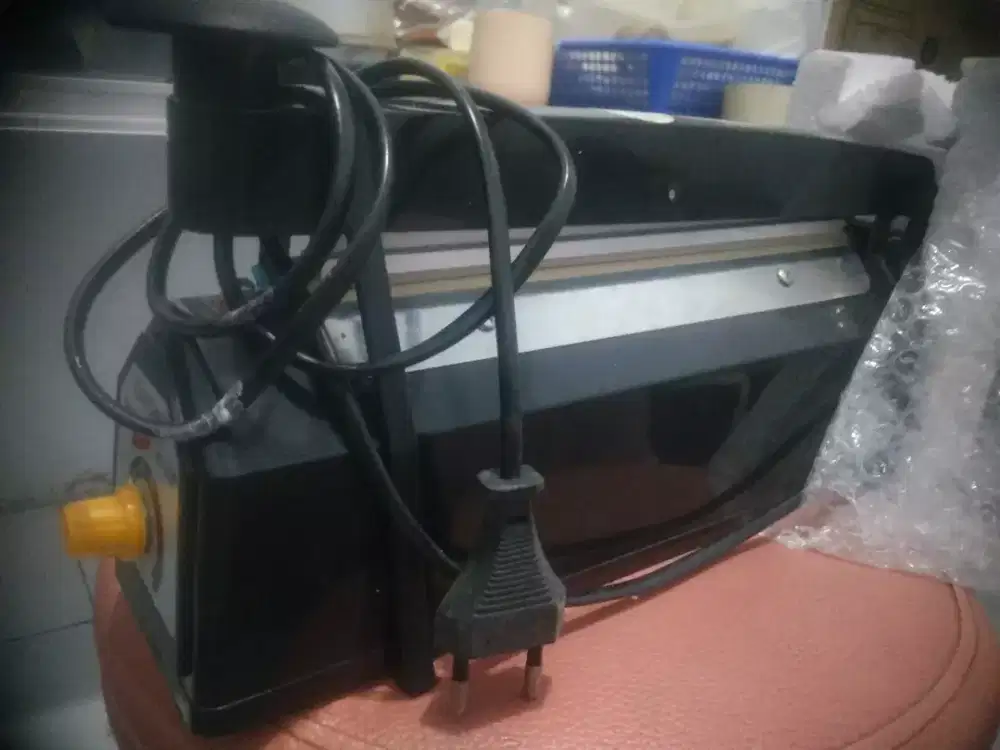 Perekat Aneka Plastik