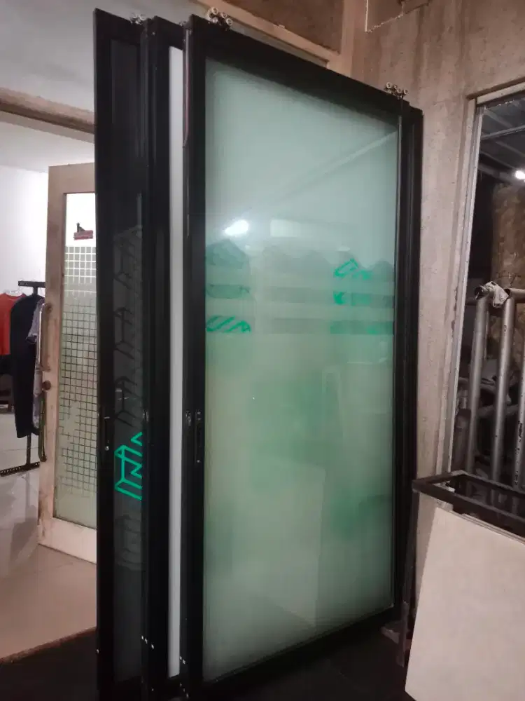 Pintu sliding/ geser almunium