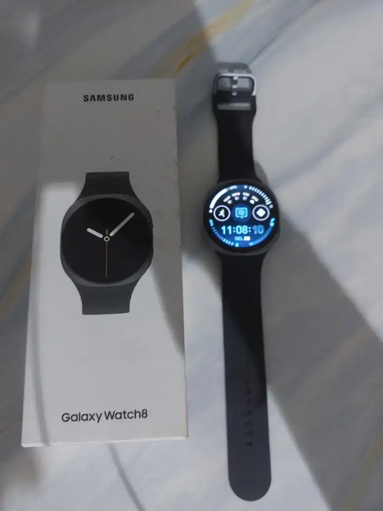 SAMSUNG WATCH 8 44mm