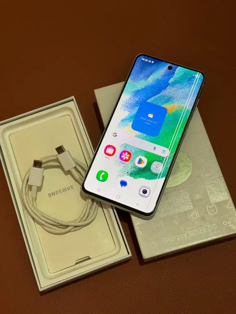 Samsung S21 FE 256 5G fullset SEIN
