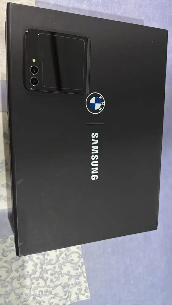 Samsung Galaxy Z Flip 5 BMW Edition (Limited)