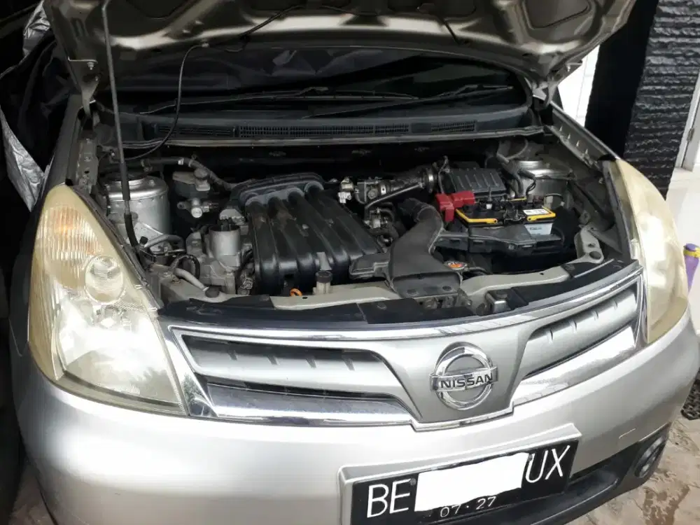 Grand Livina SV Manual 2012