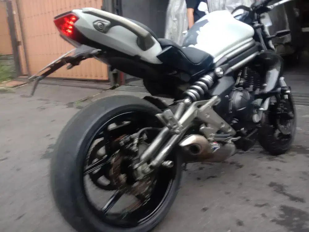 Kawasaki ER6N 2012