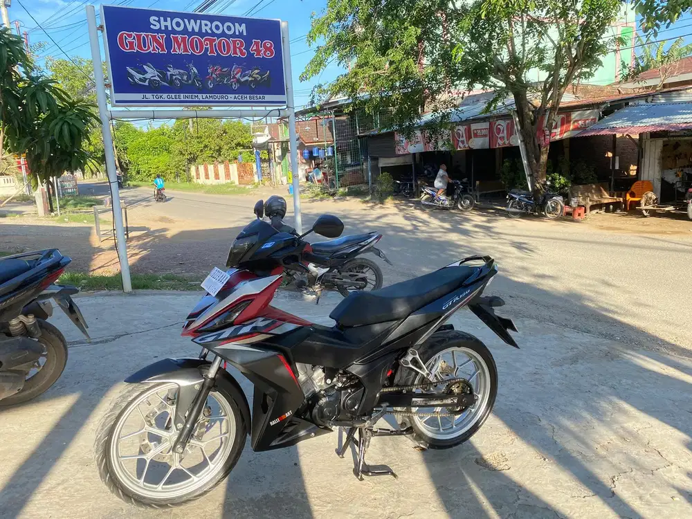 Di jual honda supra gtr tahun 2016