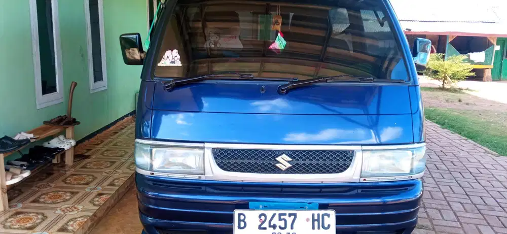 Suzuki Futura 2005 Bensin