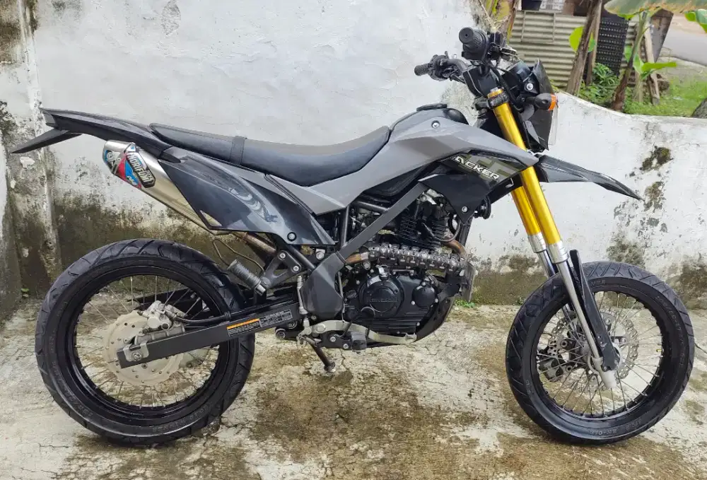 KAWASAKI D-TRACKER SE 2022