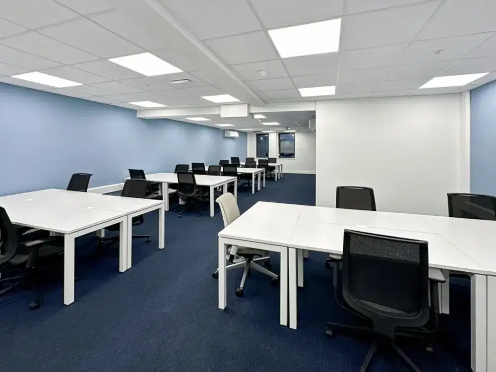 Akses satu harga ke ruang kantor profesional untuk 5 orang di HQ Wisma BCA BSD
