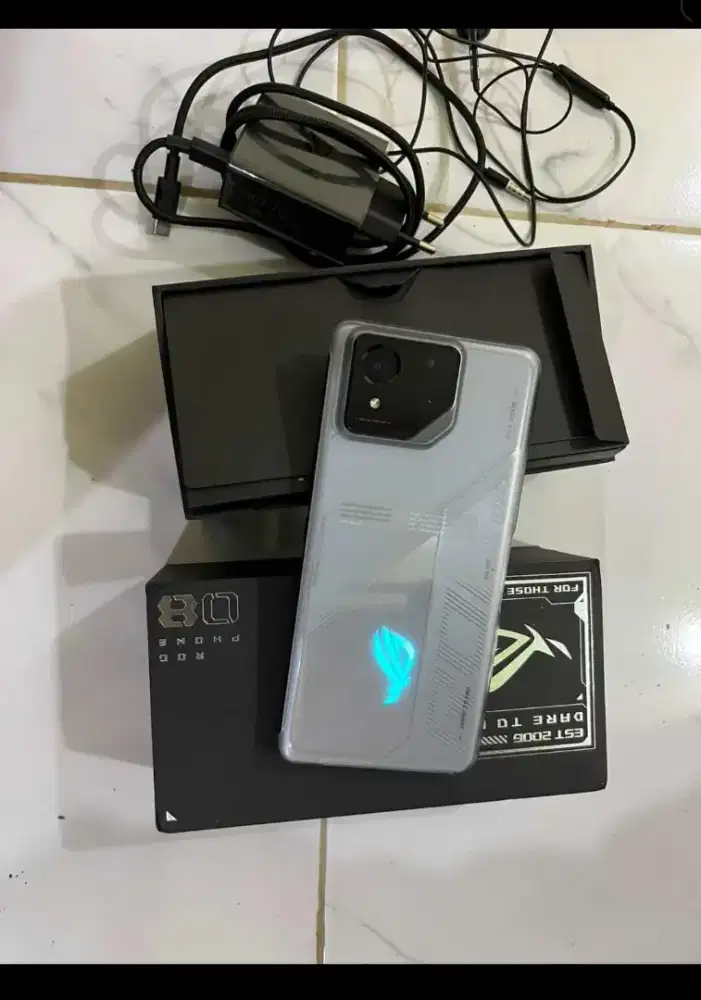Asus ROG Phone 8 12/256