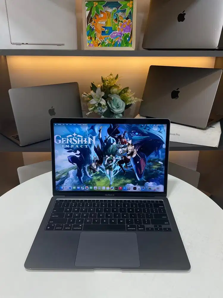 MacBook Air M1 2020 8/256 GB