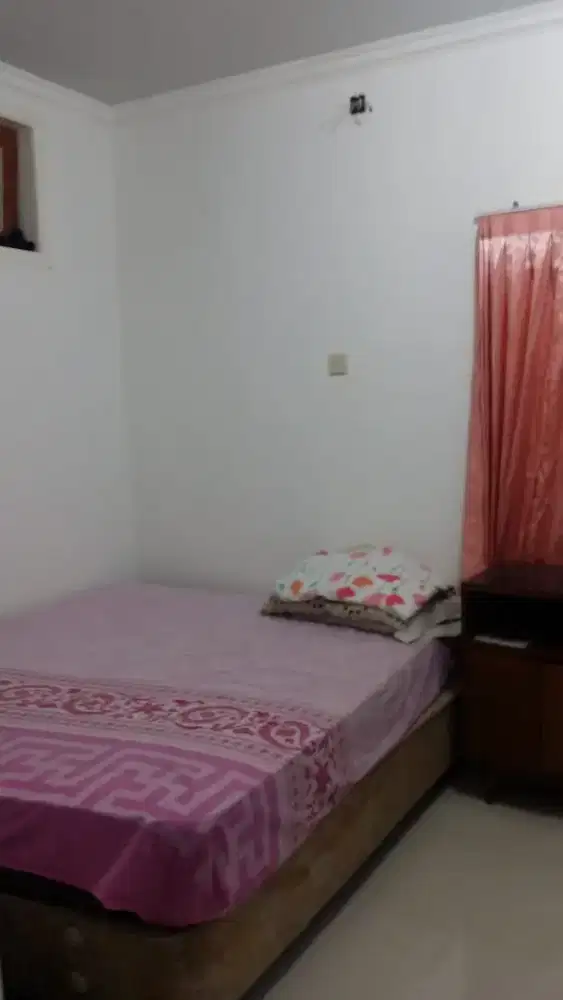 Rumah Kos Ibu Ollie, Kawasan Bangka Raya, Kemang Jaksel
