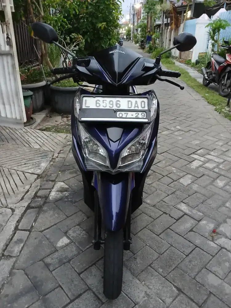 Vario 125 cc cbs 2014 km 25 rb iss kondisi sgt bagus samsat tandes