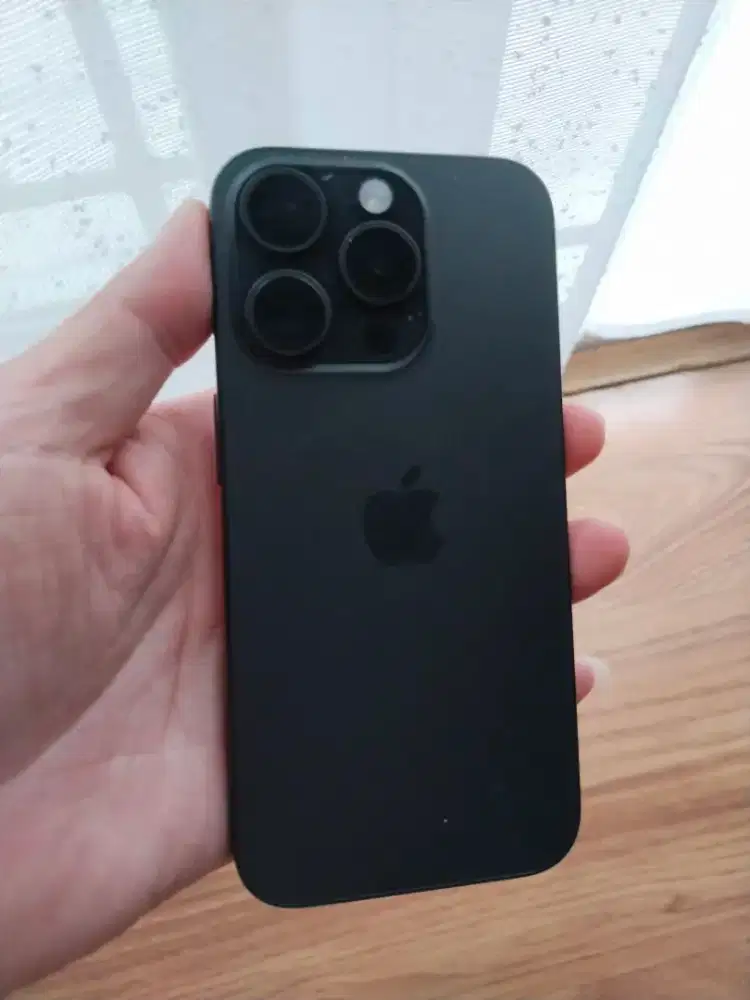 Iphone 15 pro 256 inter