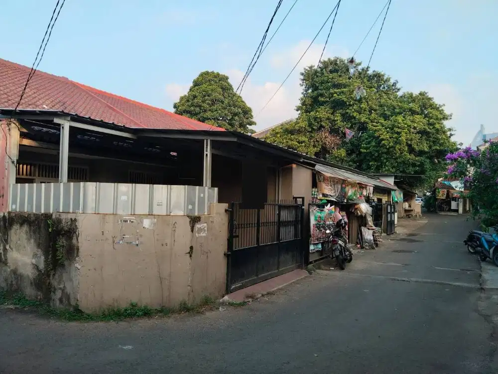CILANDAK DEKAT CITOS - RUMAH MURAH!! – JALAN 2 MOBIL – 1 KM KE MRT