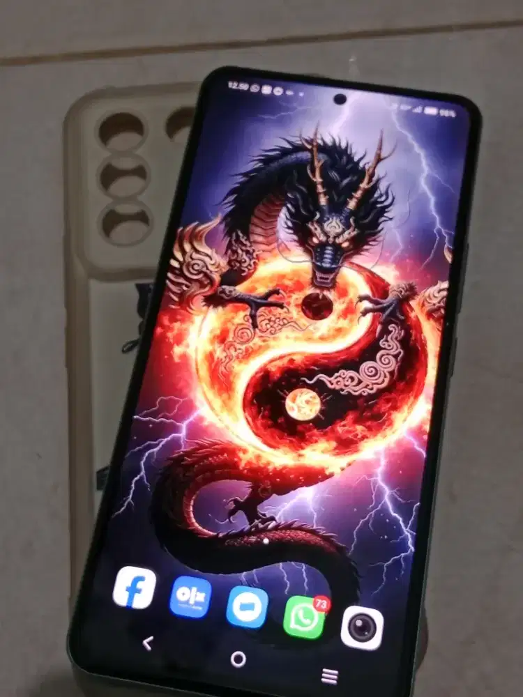 Vivo v27e ram 12/256