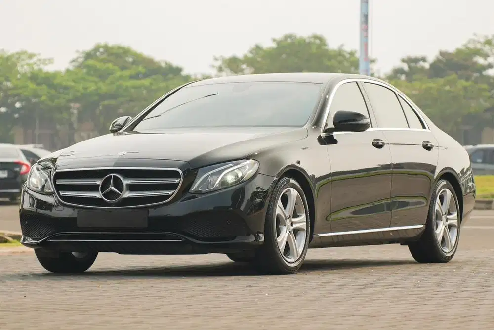 (DP 9jt) Mercedes Benz E250 Avantgarde 2017 (W213)