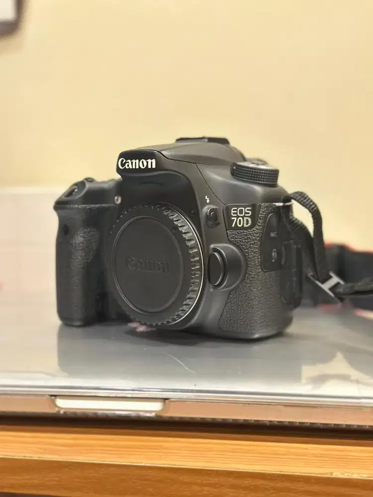 Canon 70d body only wifi