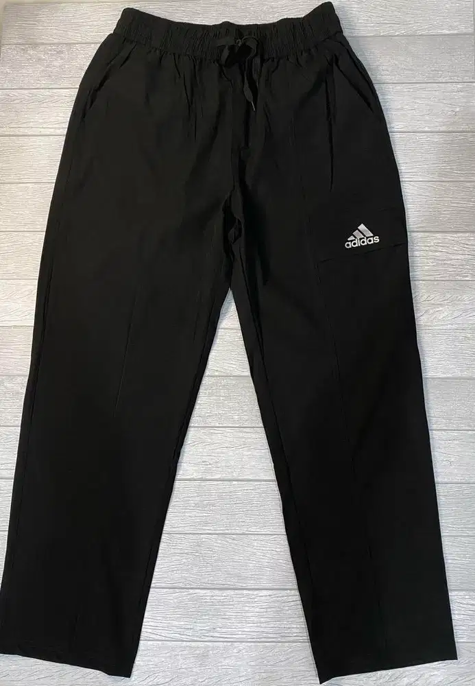 Joger track pants adidas size L