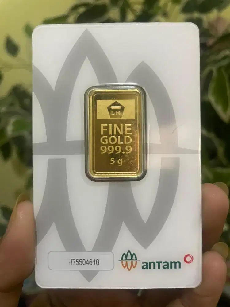 logam mulia emas antam 5 gram