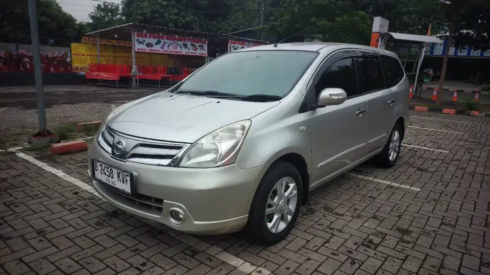 Jual Cepat Nissan Grand Livina 1.5 XV AT 2012 (SIAP PAKAI)