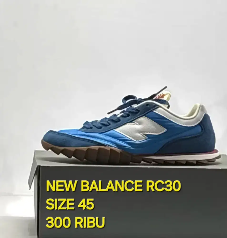 Sepatu Nb RC30 new balance