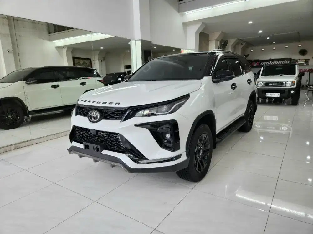 LAND CRUISER 300 VX-R 4x4 A/T ATPM 2025 km12rb
